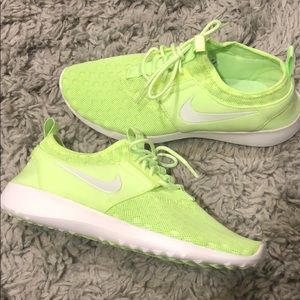 does marshalls carry nike